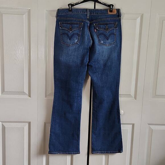 Levi's 515 Women's Med To Dark Wash Boot Cut Flap Button Pocket Jeans Size 12 - Picture 2 of 11